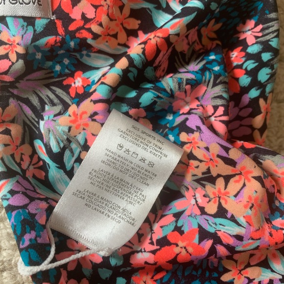 Body Glove brand bikini set - Picture 12 of 12